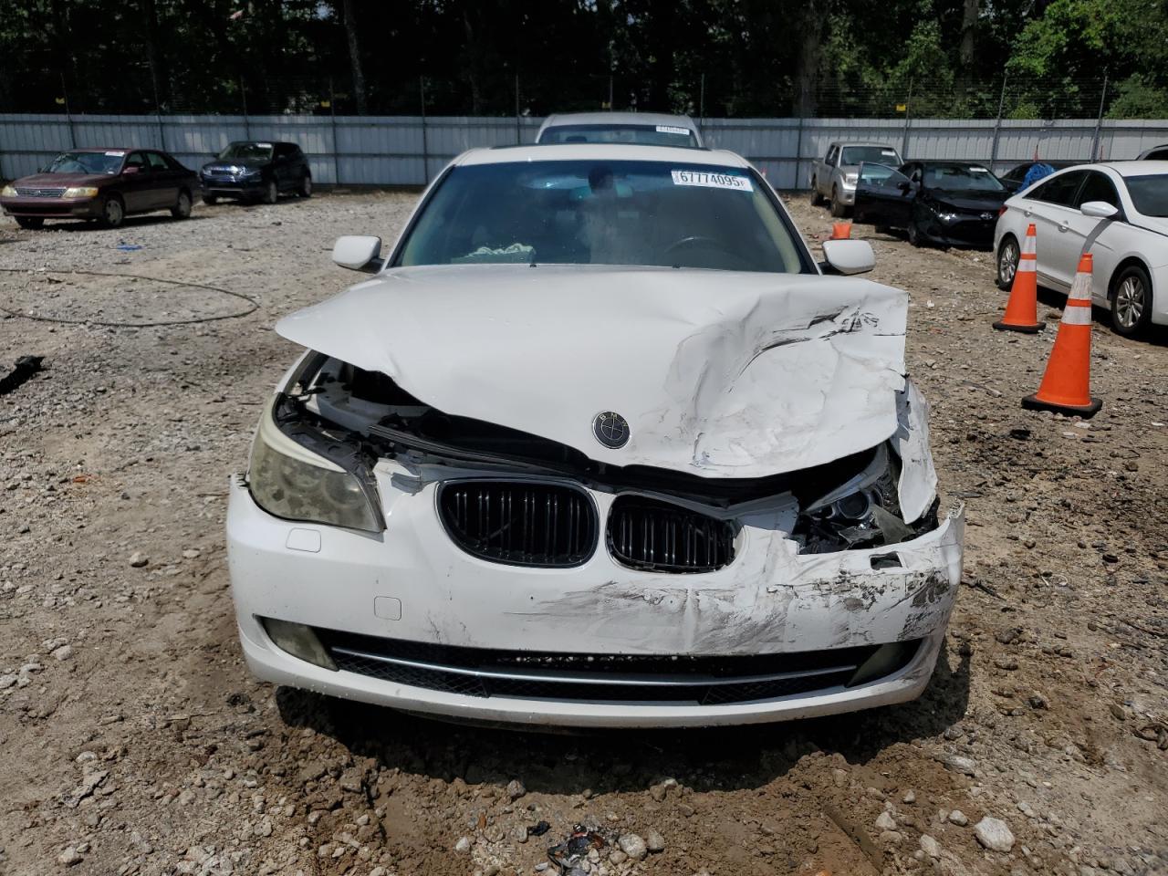 2009 BMW 528 I - Фото 5