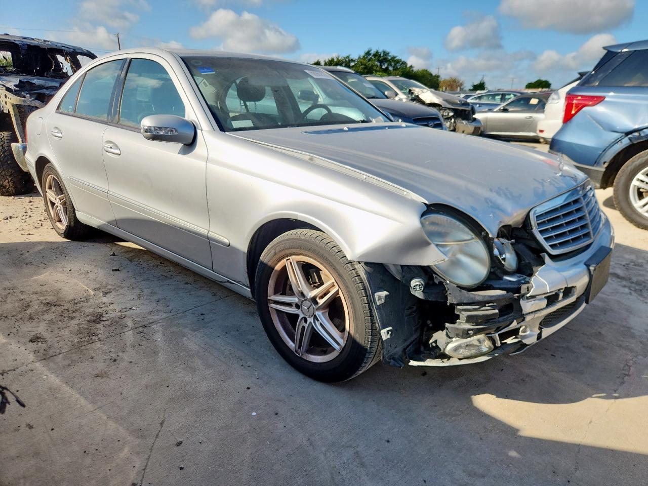 2004 Mercedes-Benz E 320 - Фото 4