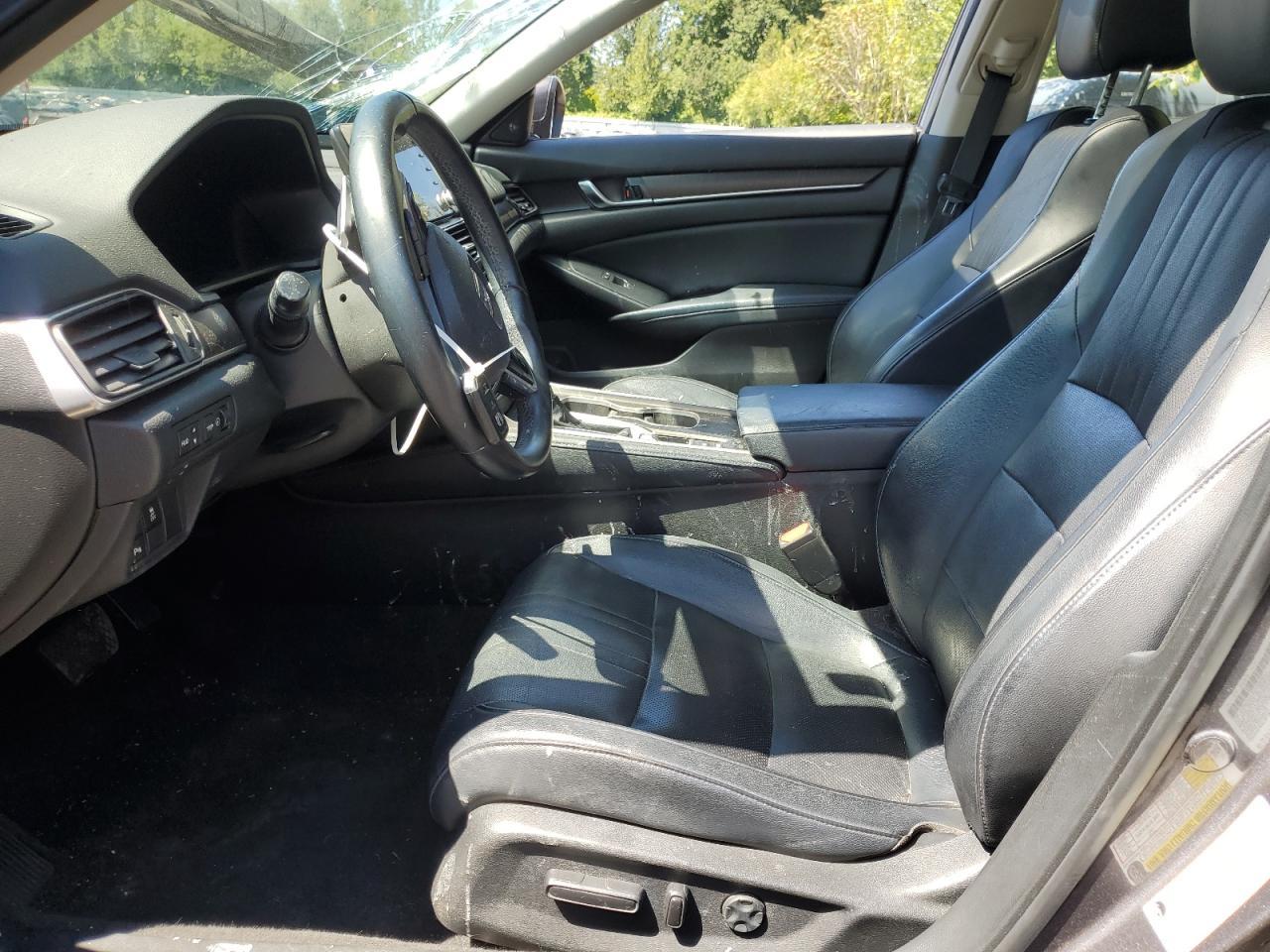 2018 Honda Accord Touring - Фото 7