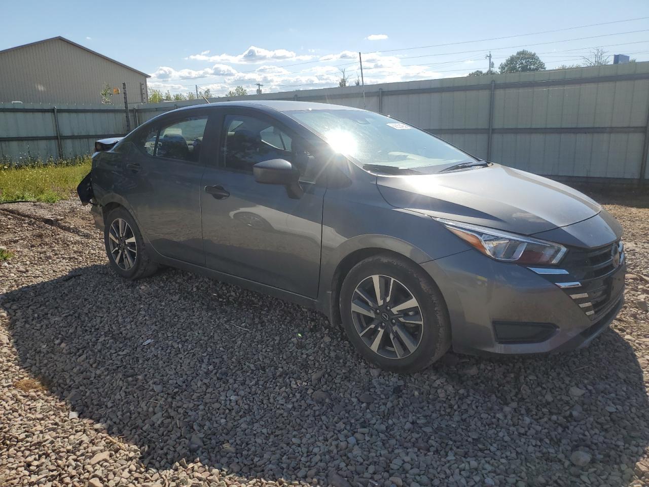 2023 Nissan Versa S - Фото 4