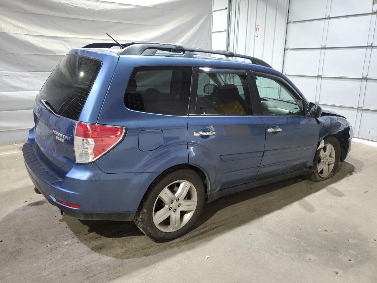 2010 Subaru Forester 2.5X Limited - Фото 3