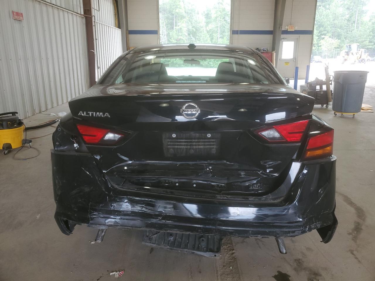 2020 Nissan Altima S - Фото 6