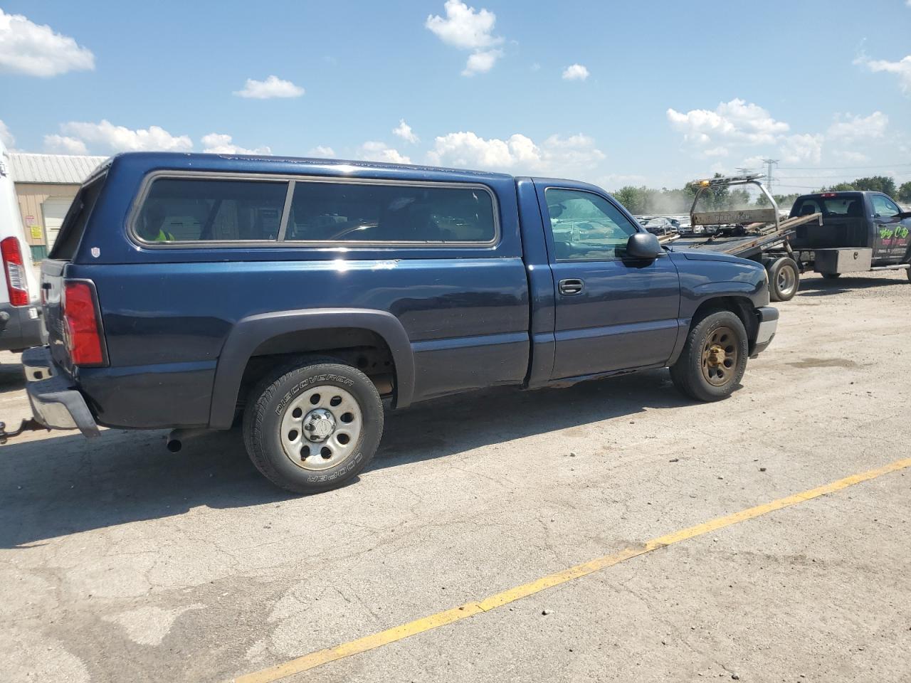 2006 Chevrolet Silverado C1500 - Image 3