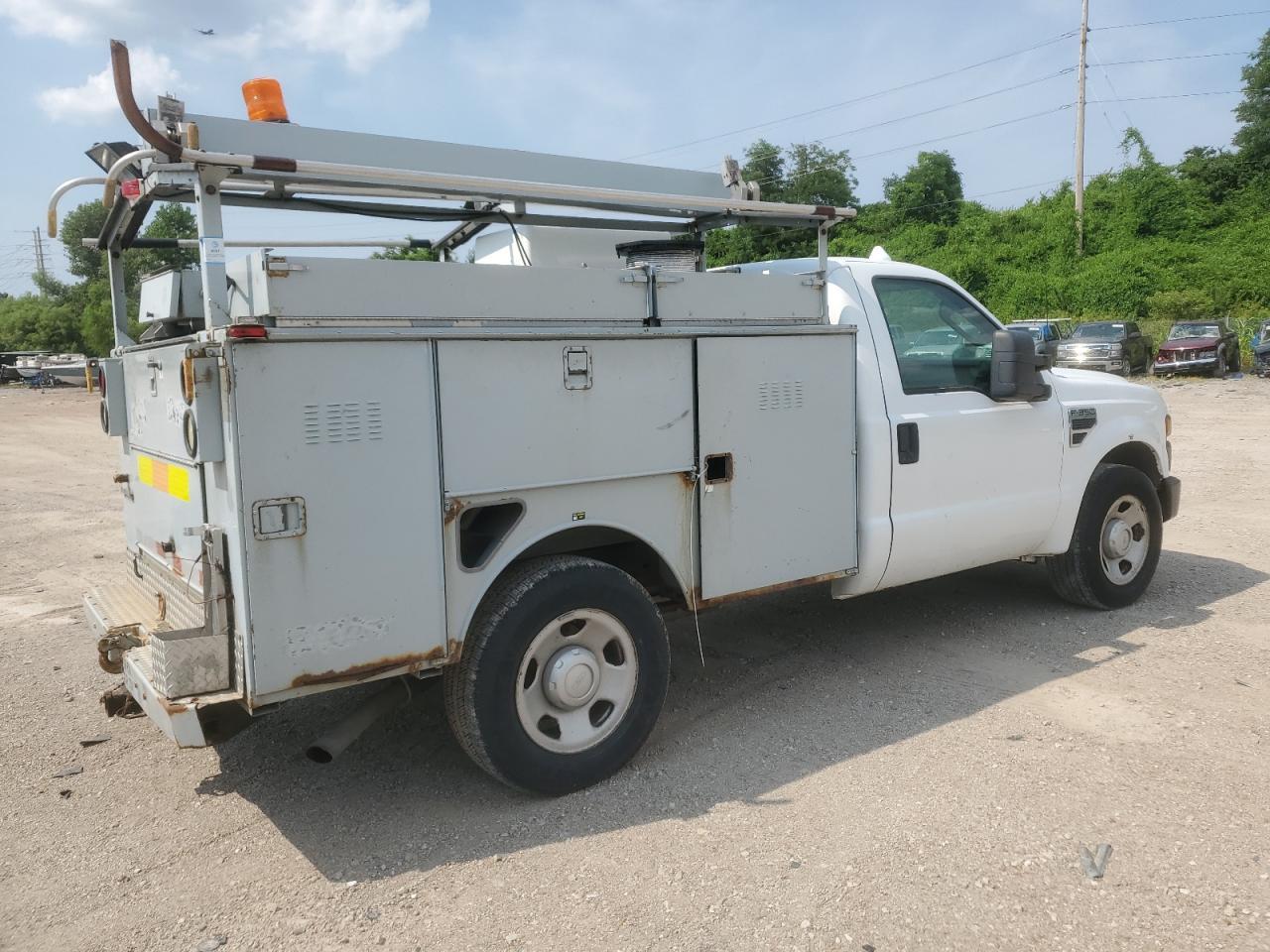 2008 Ford F350 Srw Super Duty - Фото 3