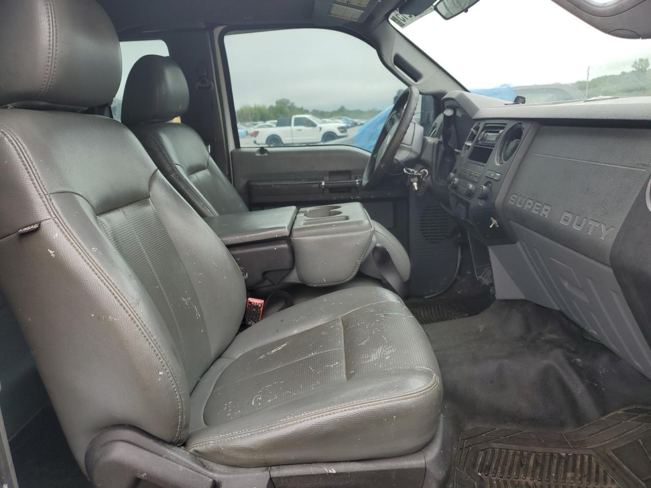 2011 Ford F250 Super Duty - Фото 5