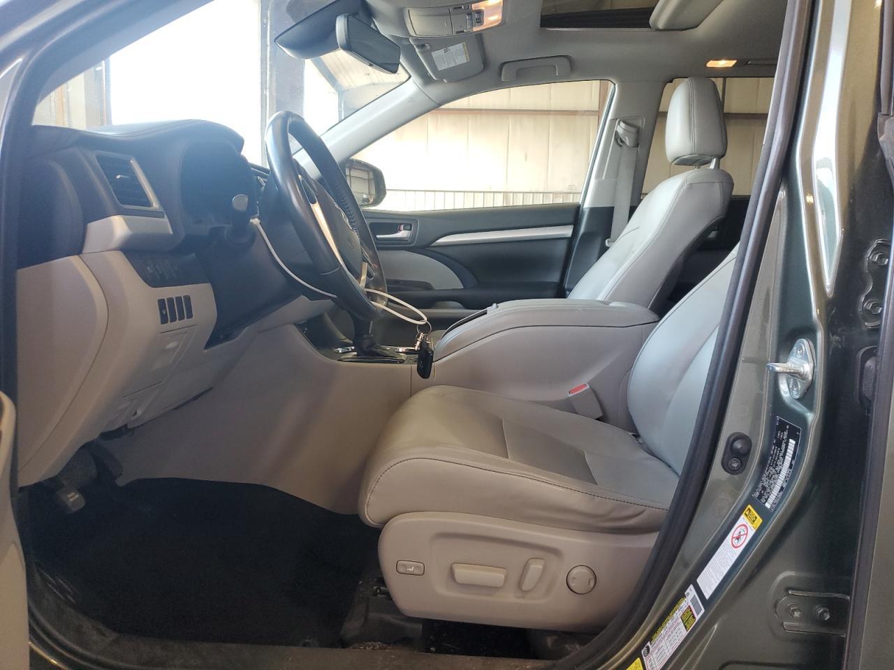 2018 Toyota Highlander Se - Фото 7