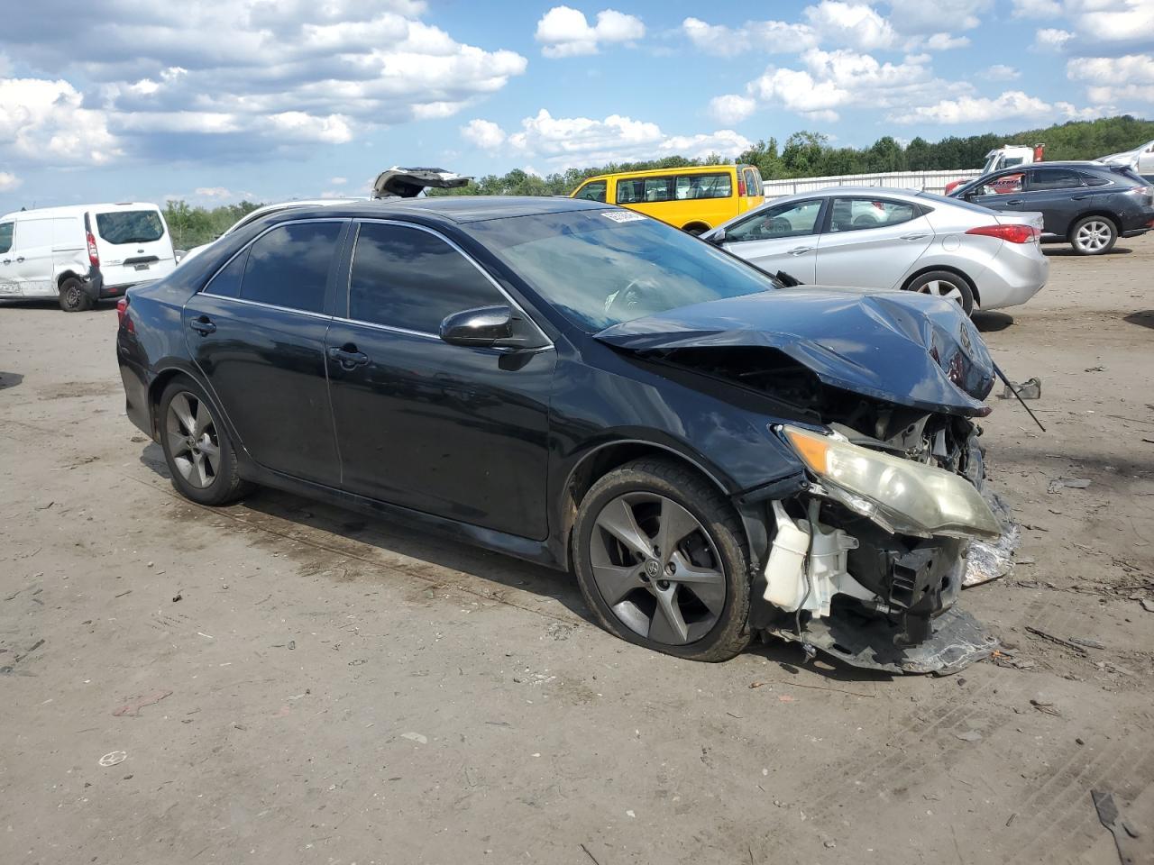 2012 Toyota Camry Base - Фото 4