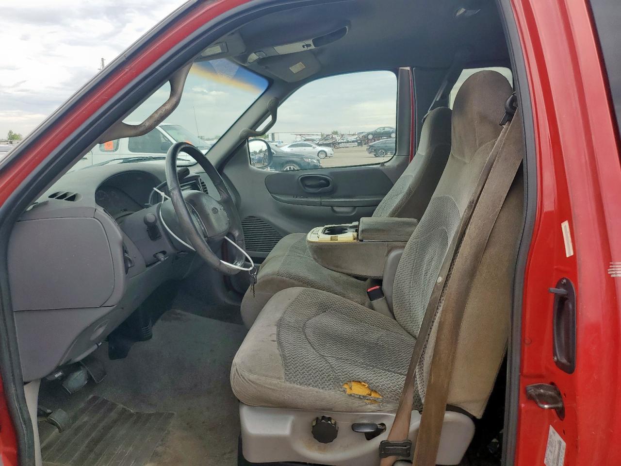 2001 Ford F150 - Фото 7