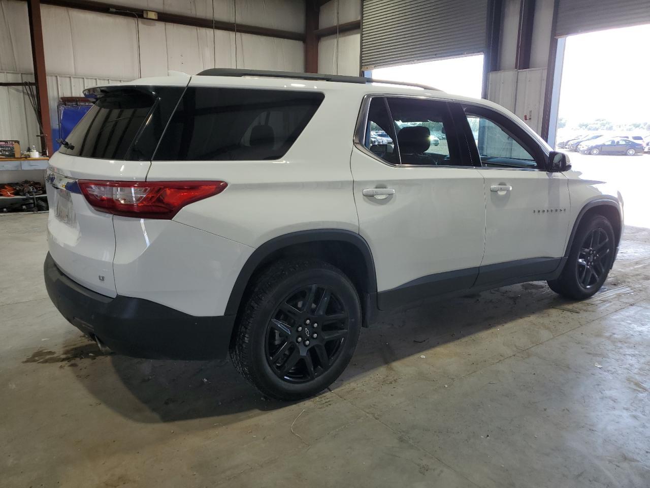 2020 Chevrolet Traverse Lt - Фото 3