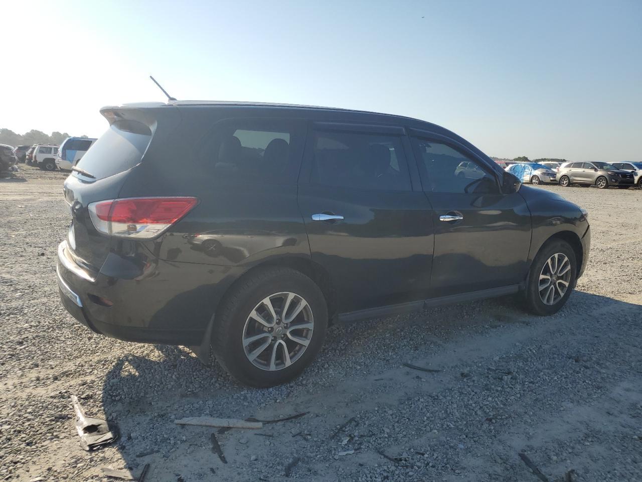 2015 Nissan Pathfinder S - Фото 3