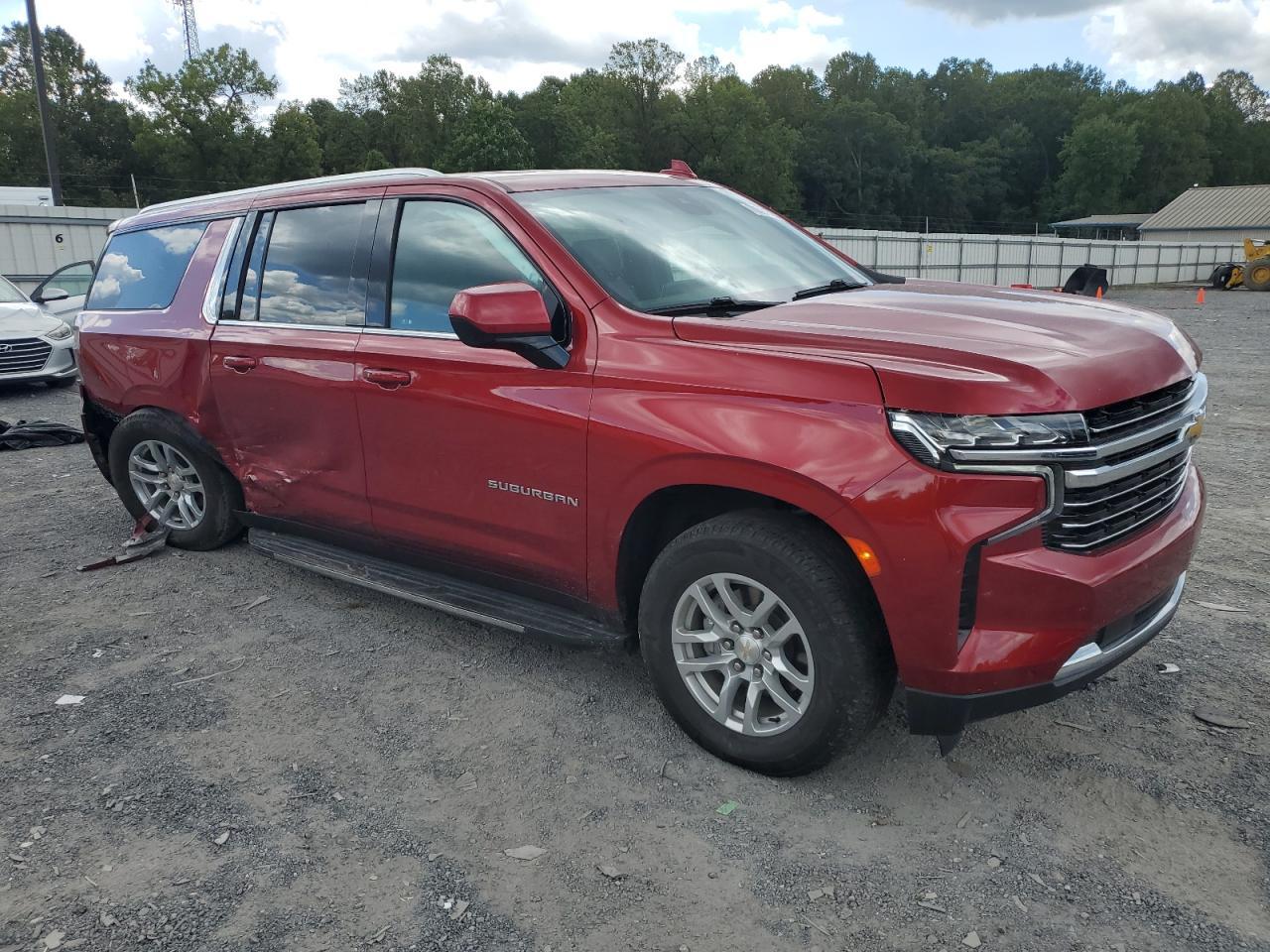 2023 Chevrolet Suburban K1500 Lt - Image 4