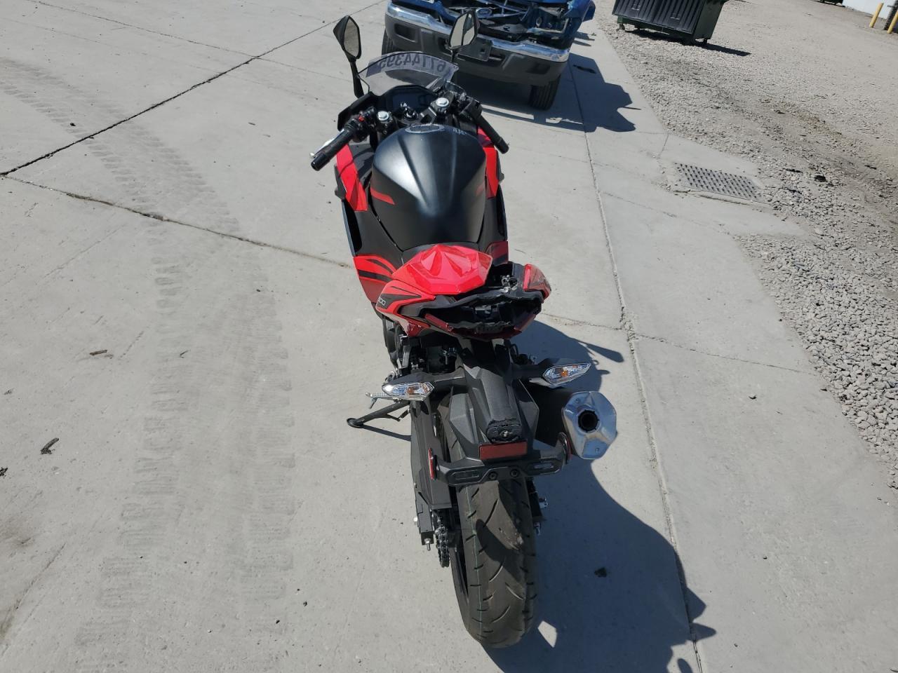 2025 Kawasaki Ex500 - Фото 4