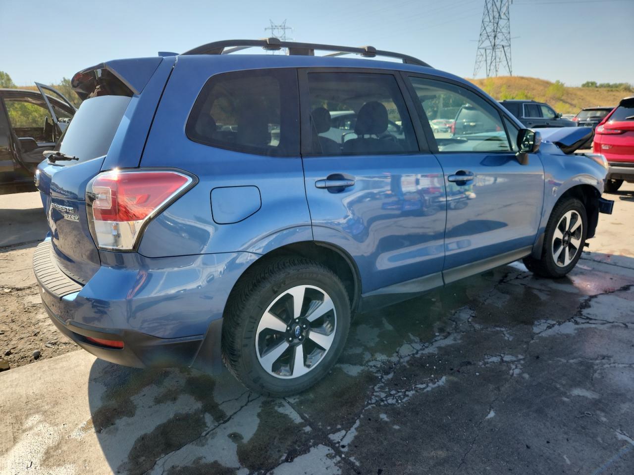 2017 Subaru Forester 2.5I Premium - Image 3
