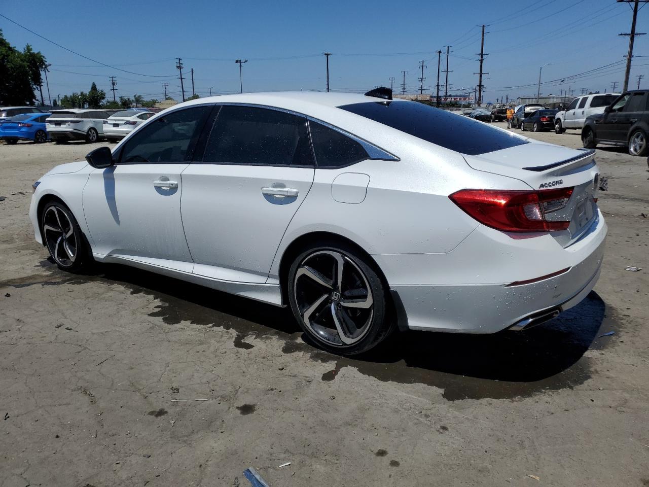 2021 Honda Accord Sport - Фото 2