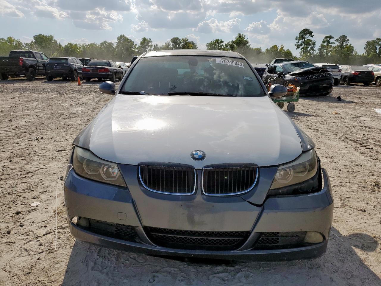 2006 BMW 325 I - Image 5