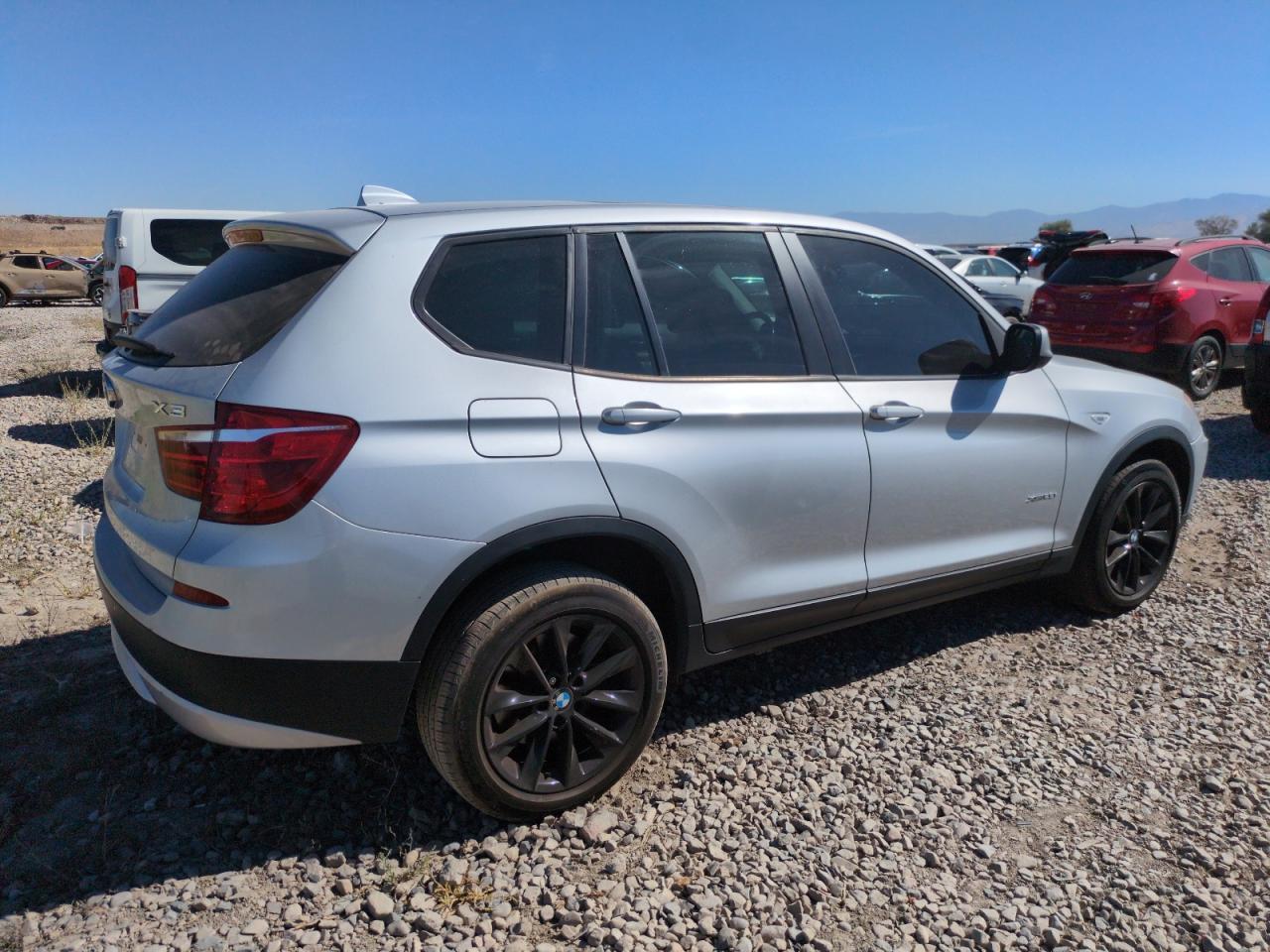 2013 BMW X3 xDrive28I - Фото 3