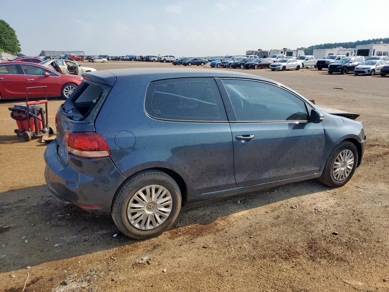 2013 Volkswagen Golf - Фото 3