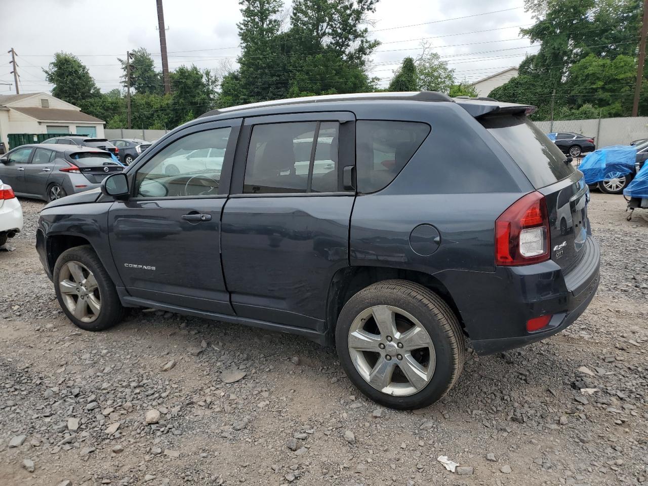 2014 Jeep Compass Latitude - Фото 2