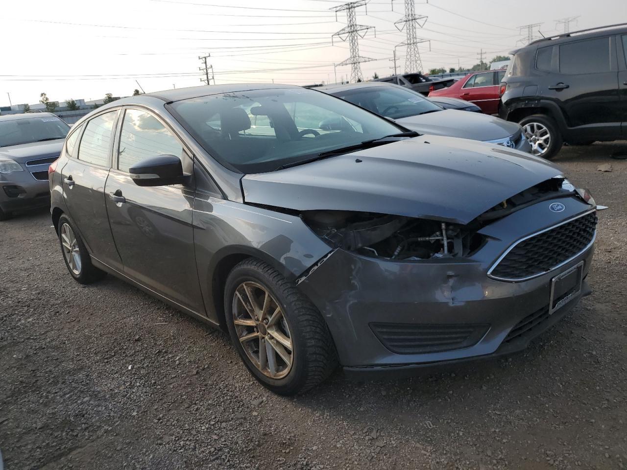 2017 Ford Focus Se - Image 4
