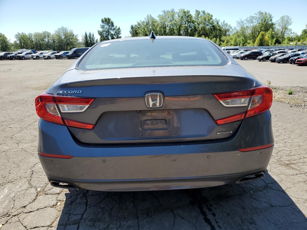 2018 Honda Accord Touring - Фото 6