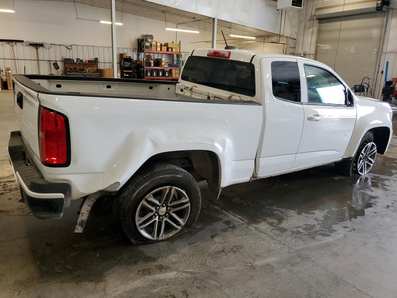 2022 Chevrolet Colorado - Фото 3