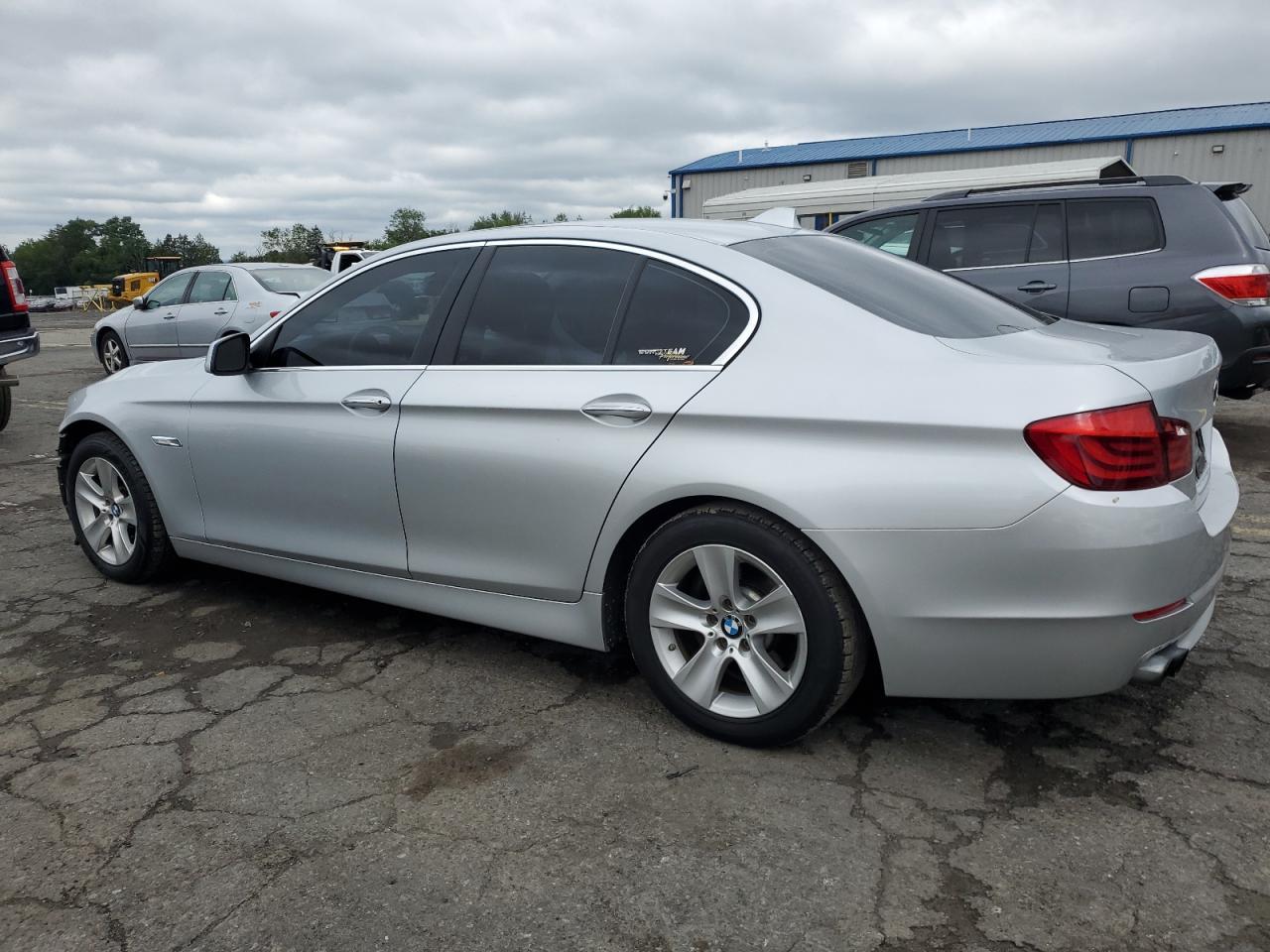 2013 BMW 528 I - Фото 2