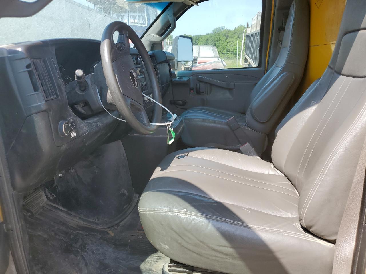 2018 GMC Savana Cutaway G3500 - Фото 7