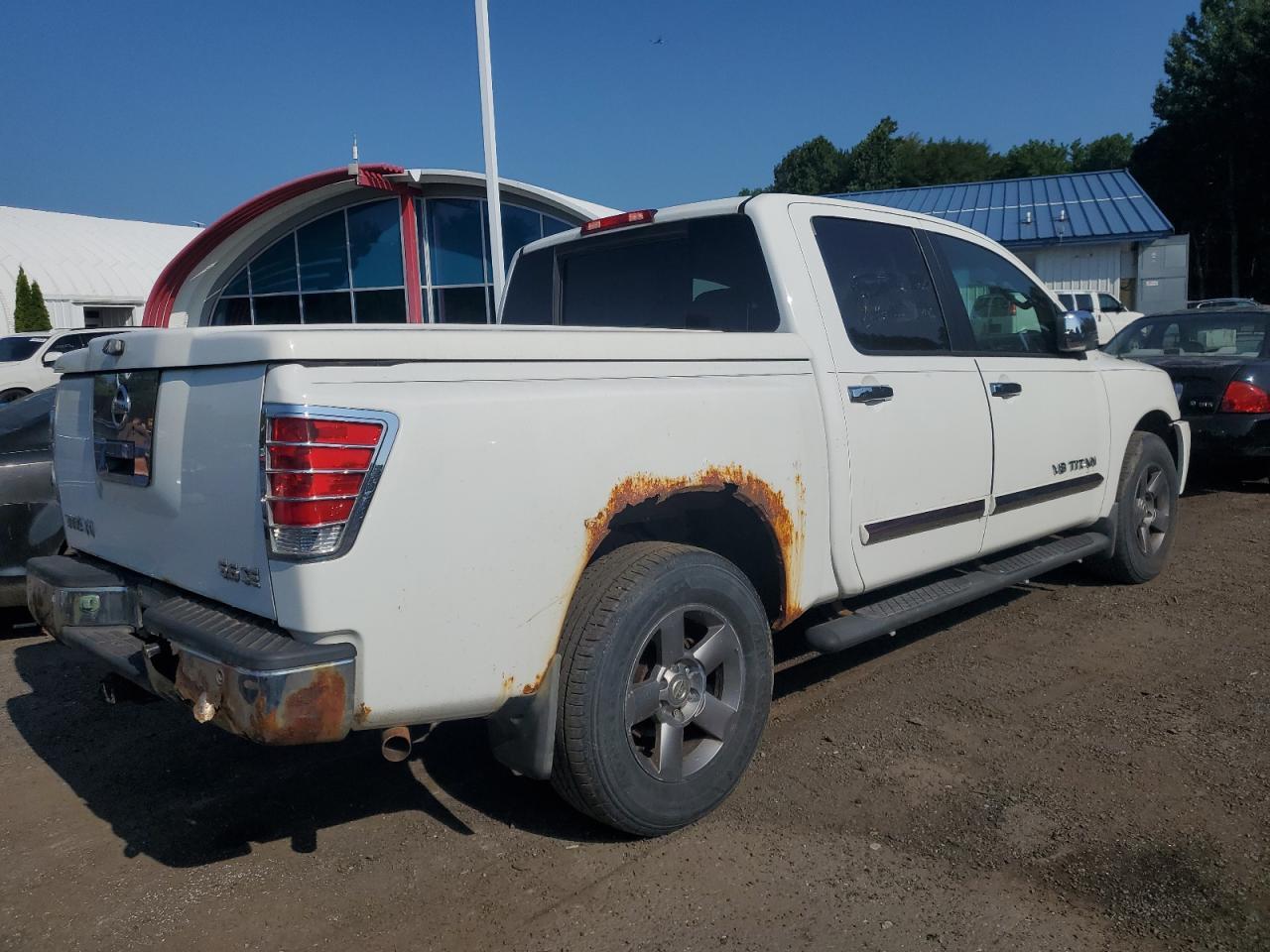 2005 Nissan Titan Xe - Фото 3