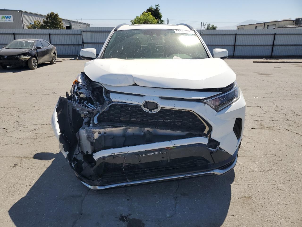 2021 Toyota Rav4 Prime Se - Фото 5