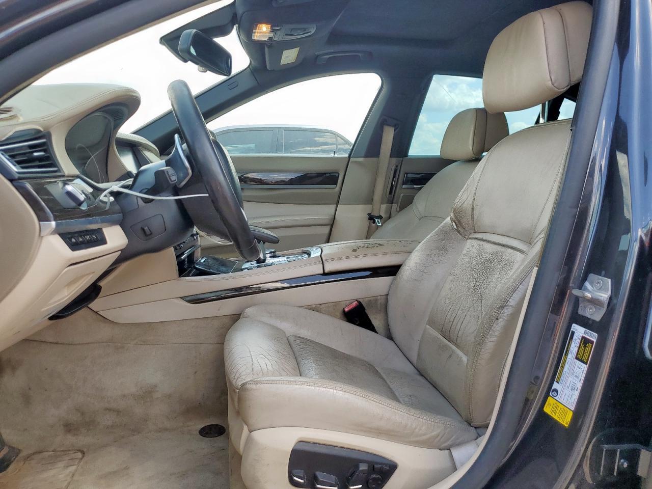 2015 BMW 750 I - Image 7