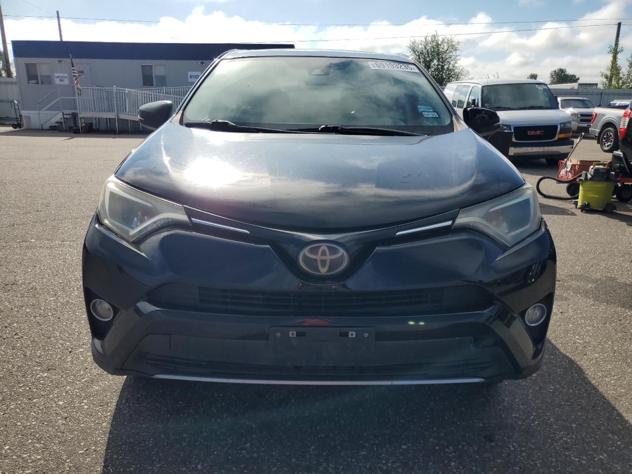 2018 Toyota Rav4 Adventure - Фото 5