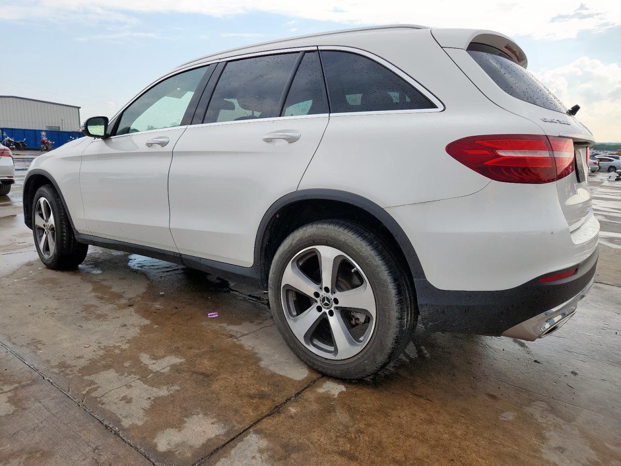 2018 Mercedes-Benz Glc 300 4Matic - Фото 2