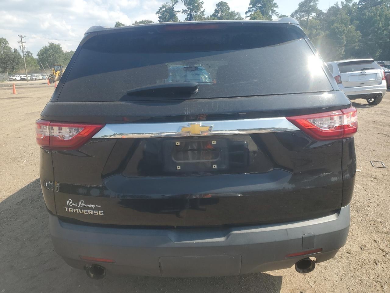 2019 Chevrolet Traverse Ls - Image 6
