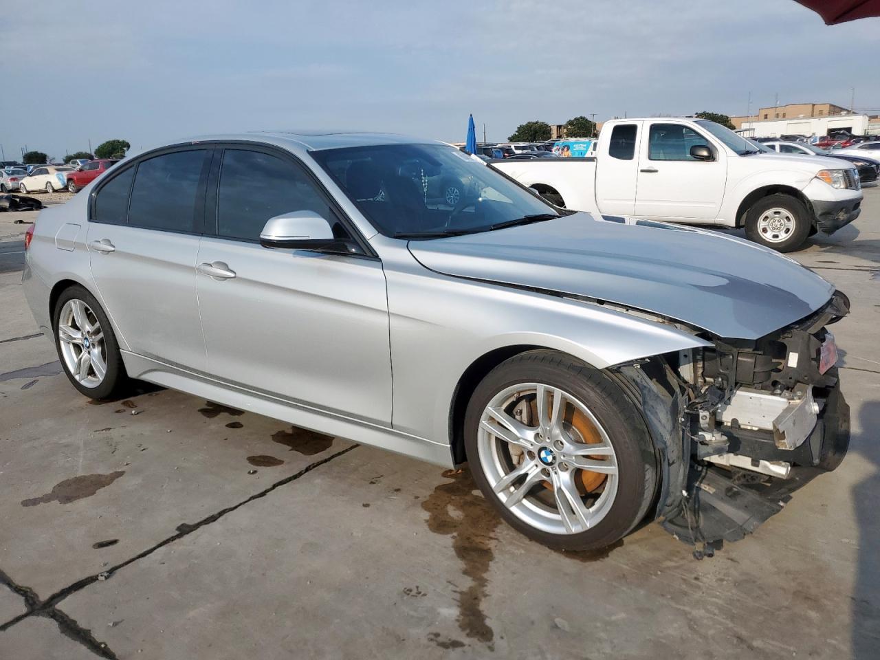 2017 BMW 330 I - Image 4