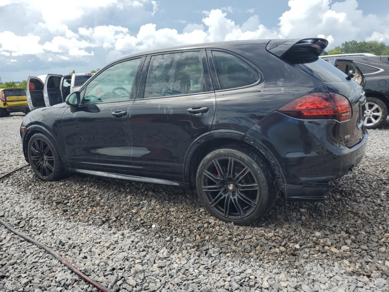 2013 Porsche Cayenne Gts - Фото 2