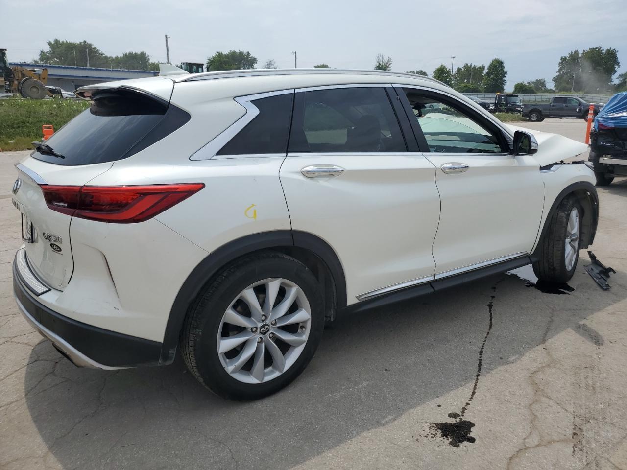 2019 Infiniti Qx50 Essential - Фото 3