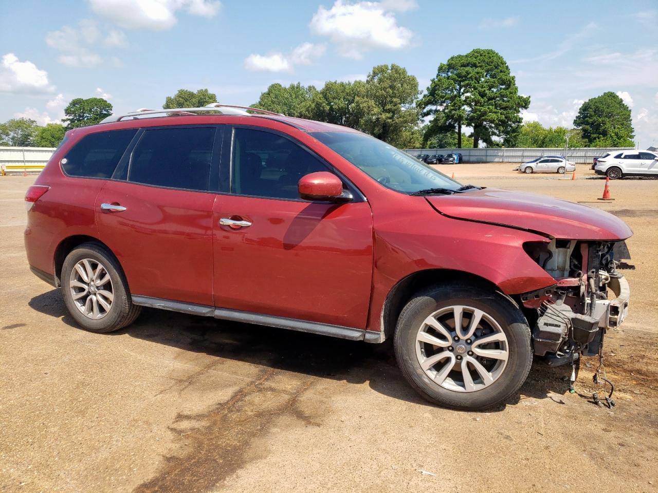 2015 Nissan Pathfinder S - Фото 4