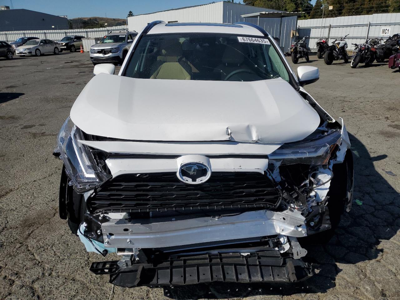 2025 Toyota Rav4 Xle - Фото 5