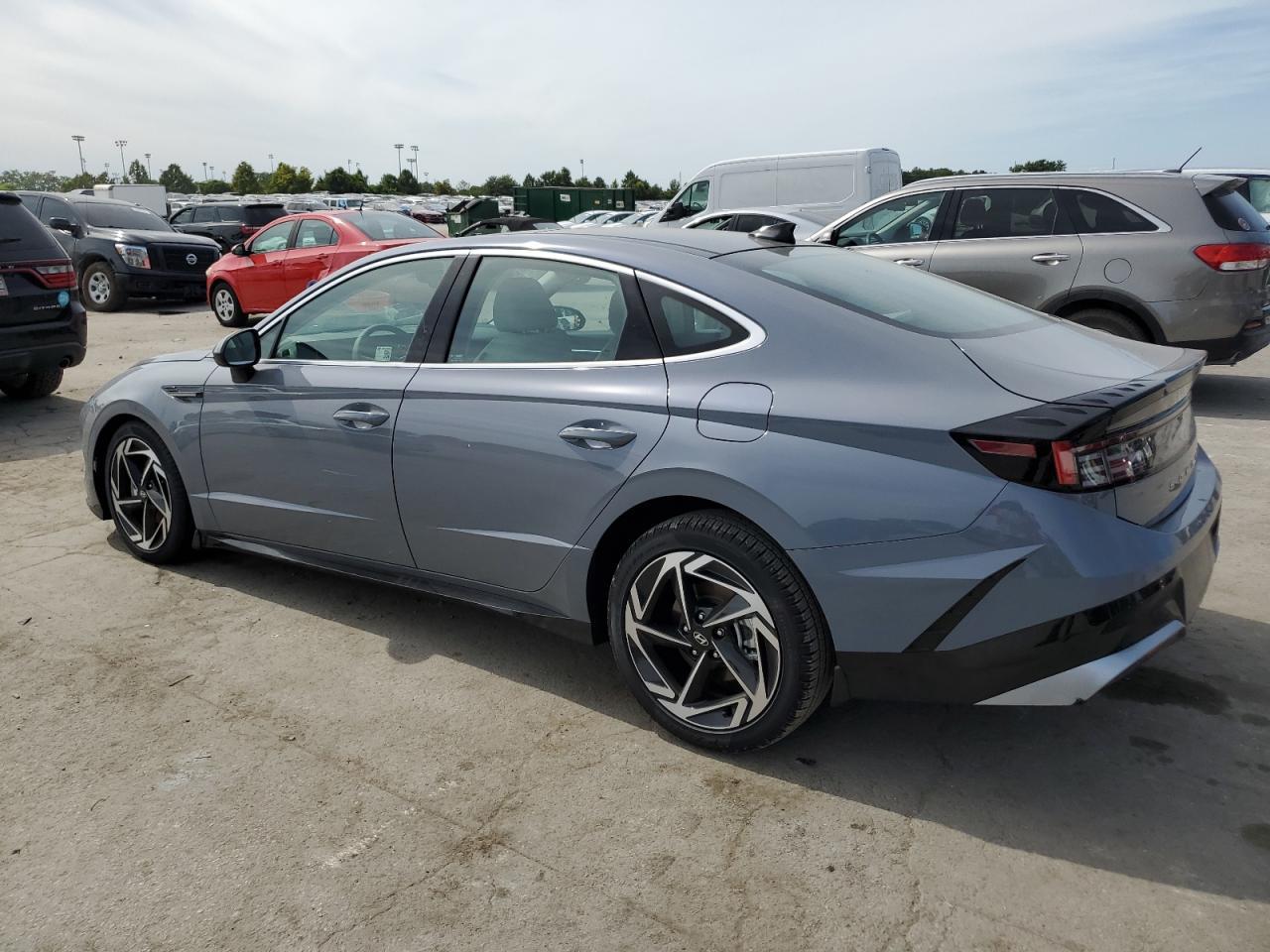 2025 Hyundai Sonata Sel - Фото 2