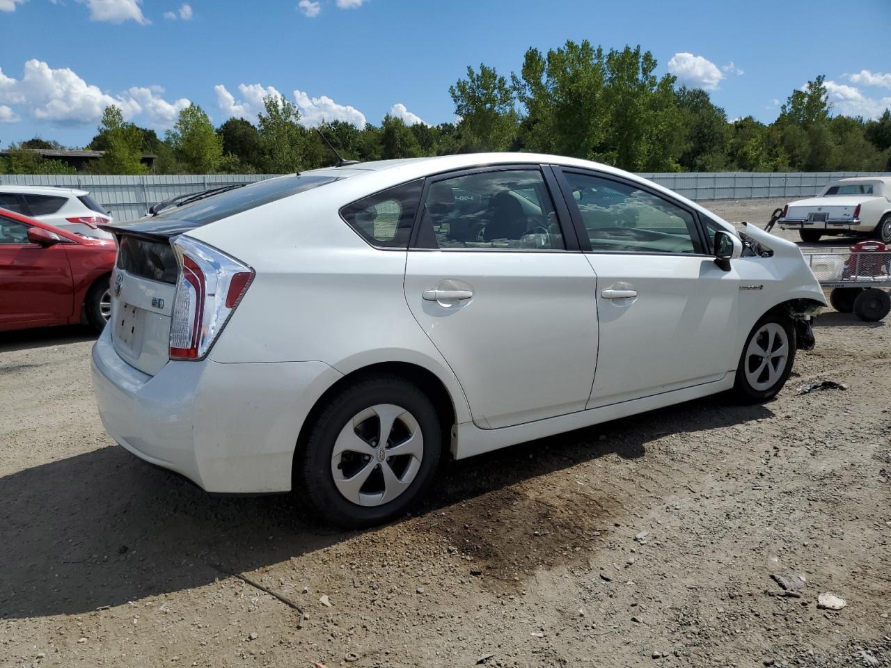 2015 Toyota Prius - Фото 3