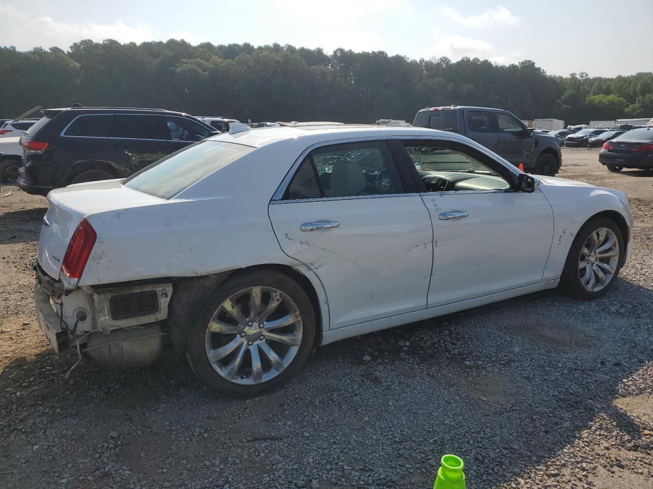 2018 Chrysler 300 Limited - Фото 3