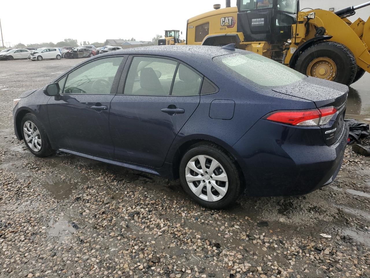 2021 Toyota Corolla Le - Фото 2