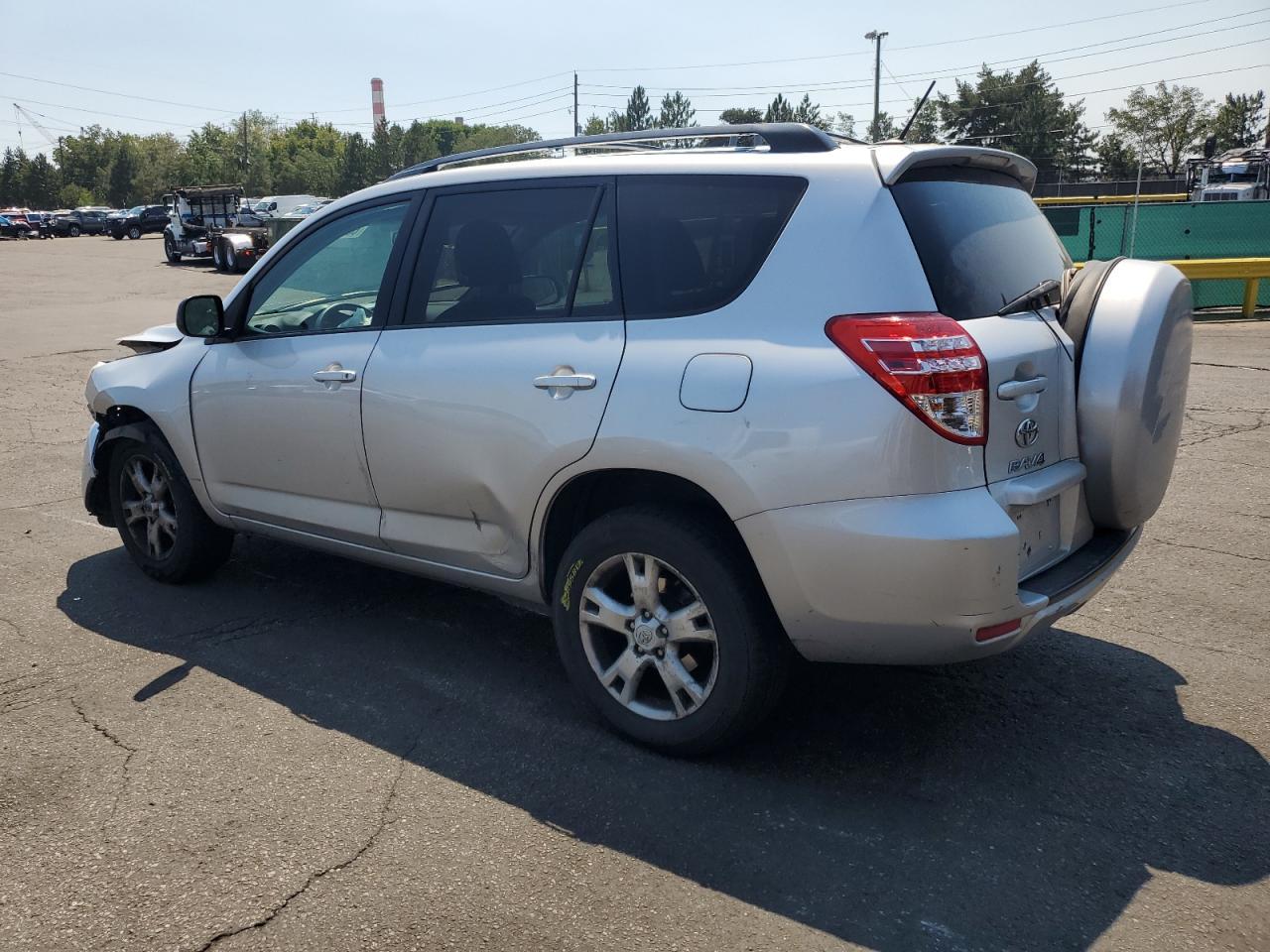 2012 Toyota Rav4 - Фото 2