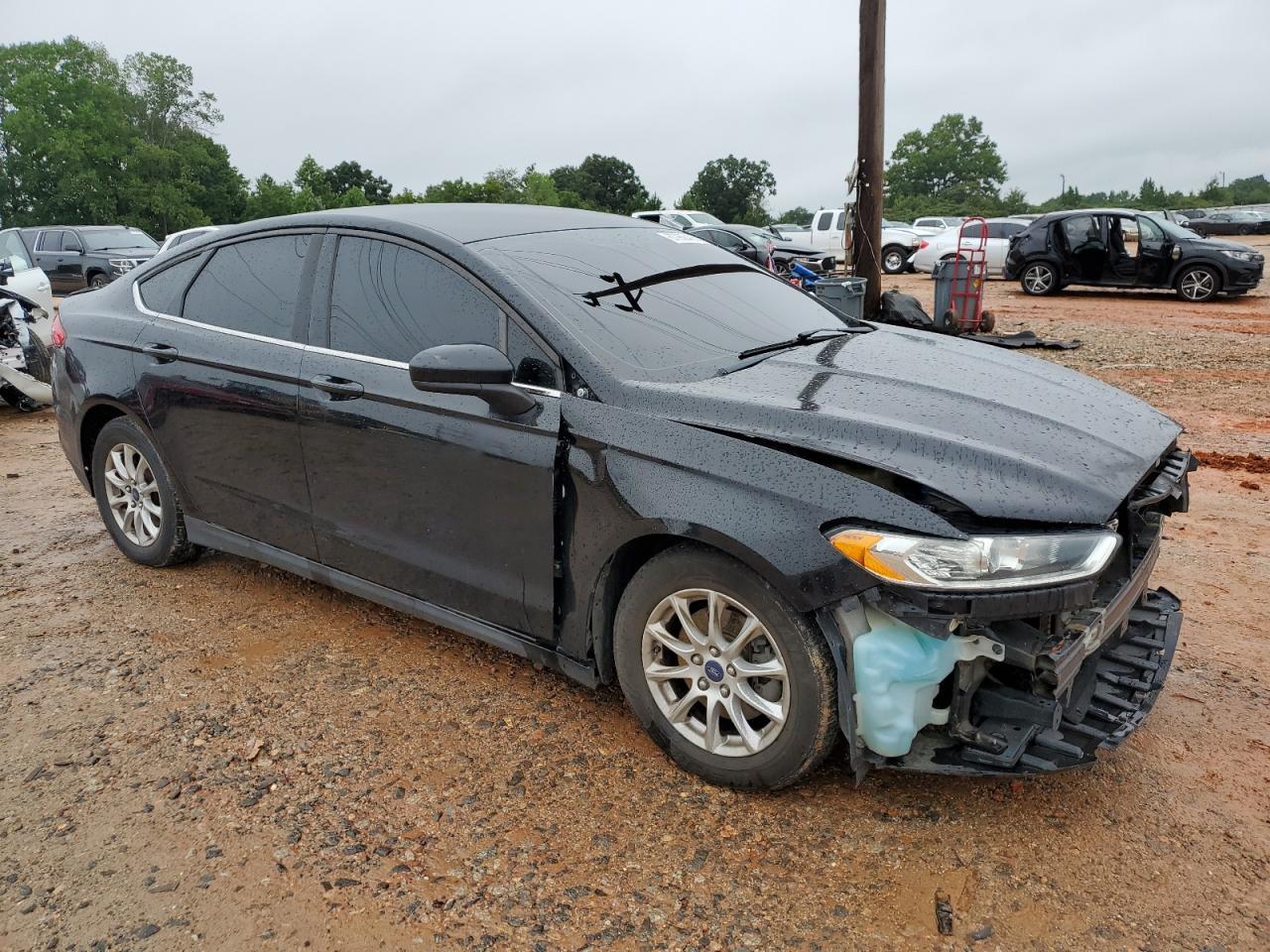 2016 Ford Fusion S - Image 4