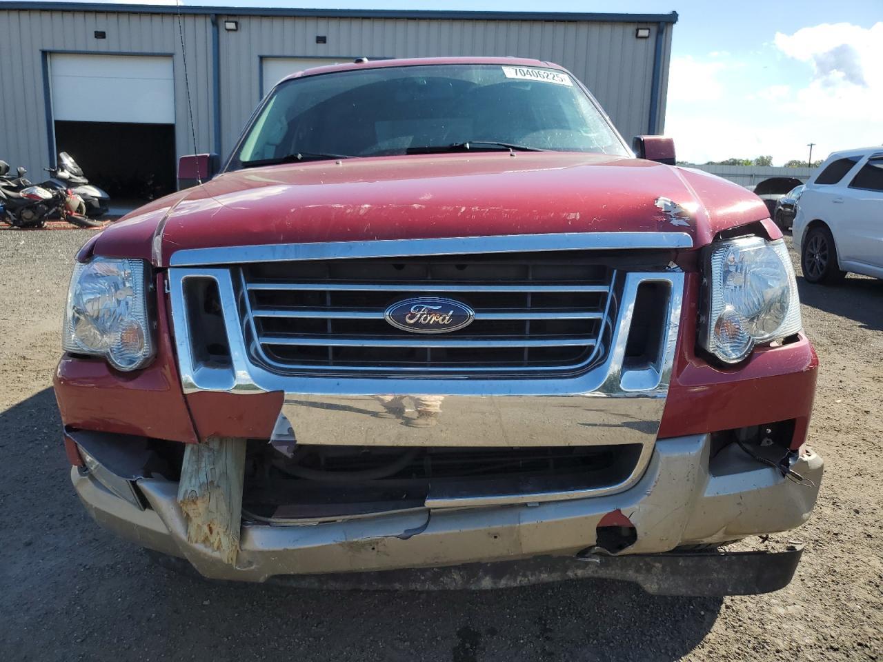 2010 Ford Explorer Eddie Bauer - Image 5