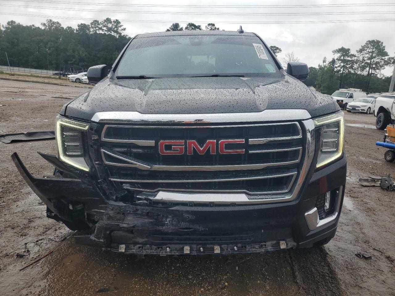2021 GMC Yukon Slt - Фото 5