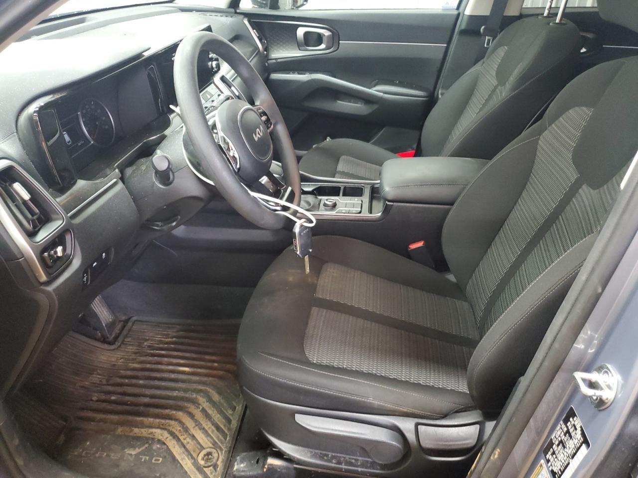 2023 Kia Sorento Lx - Image 7