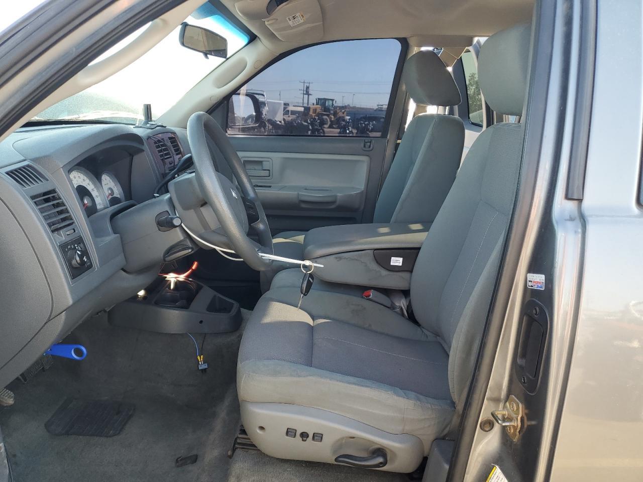 2005 Dodge Dakota Slt - Image 7