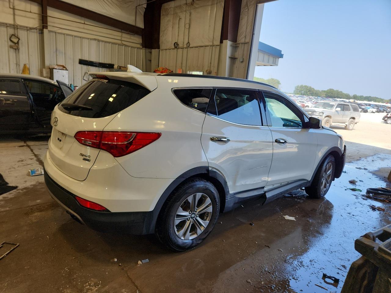 2016 Hyundai Santa Fe Sport - Image 3