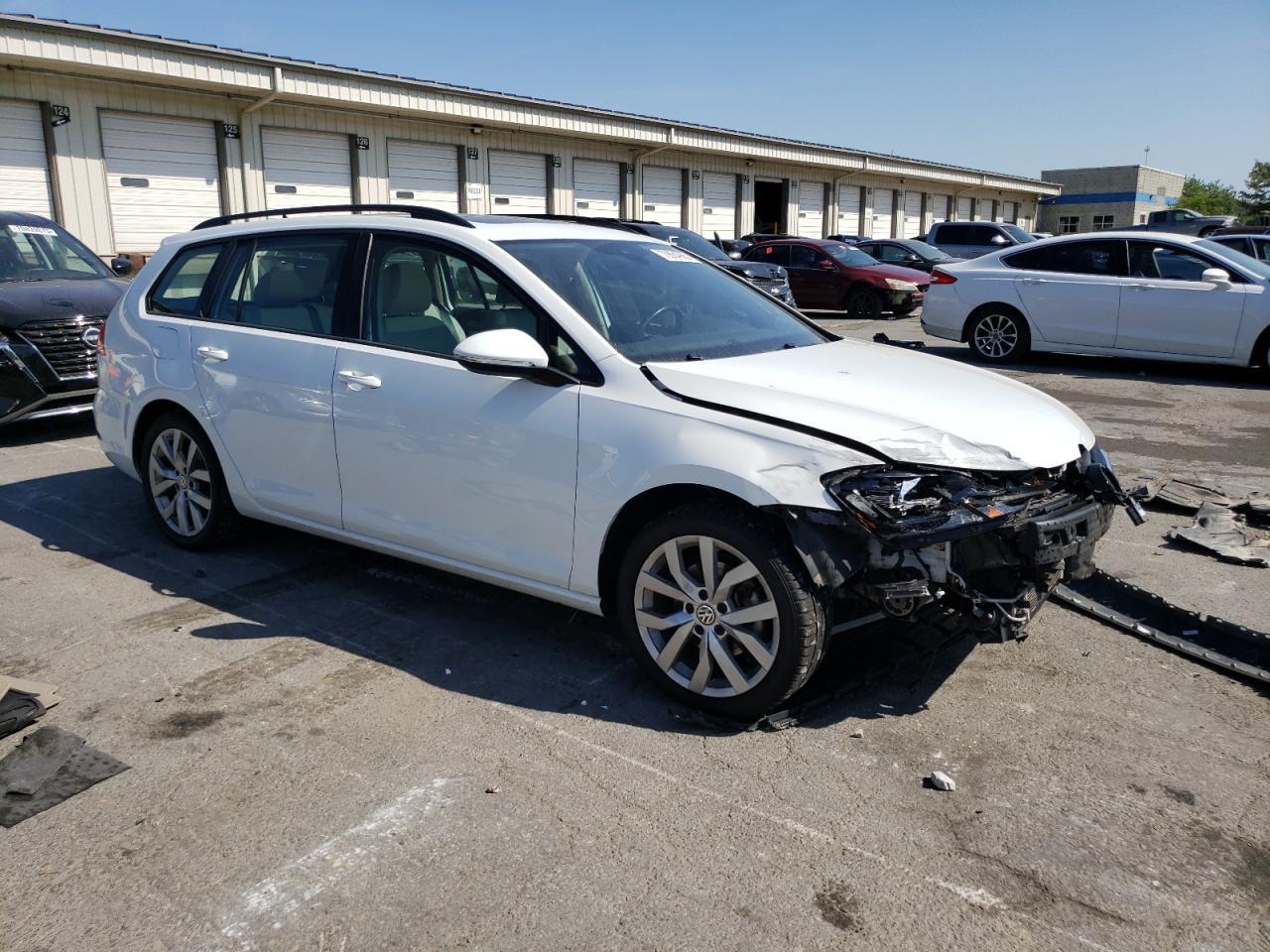 2019 Volkswagen Golf Sportwagen S - Фото 4